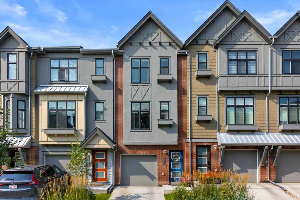 40 Spring Willow Close SW, Calgary, AB T3H 6E8