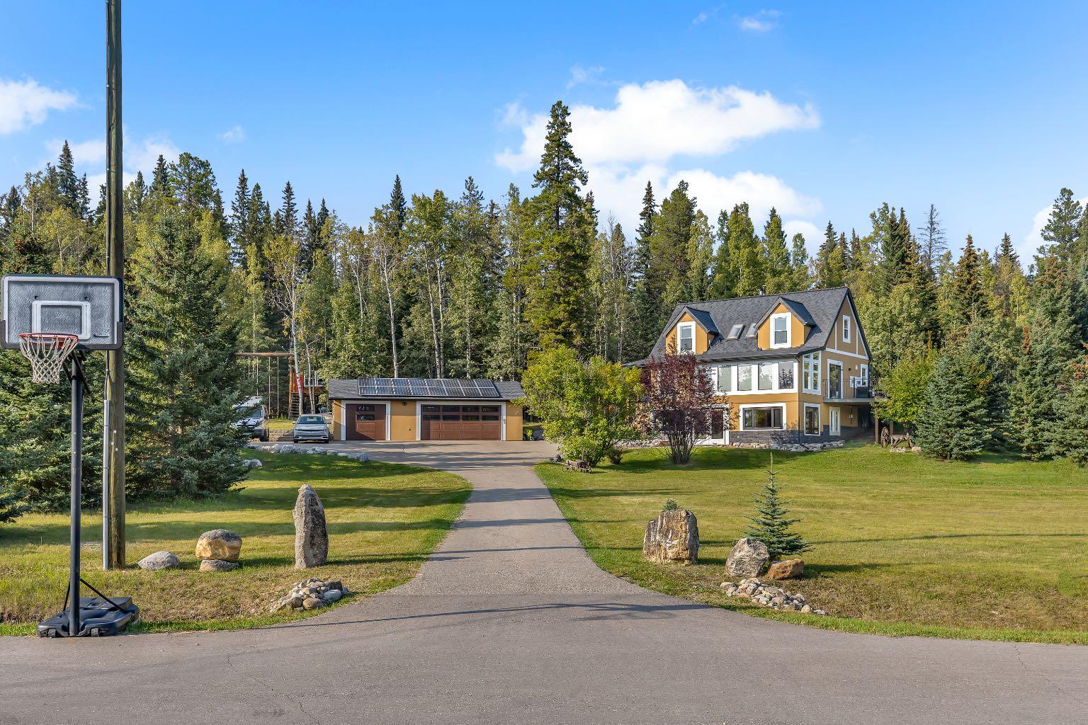 3 Ghost Country Place, Rural Bighorn No. 8 M.d. Of, AB T4C 1B5