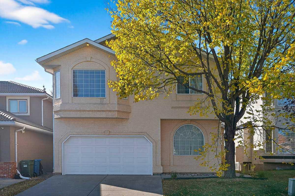 138 Hampstead Cir NW, Calgary, AB T3A 5P3