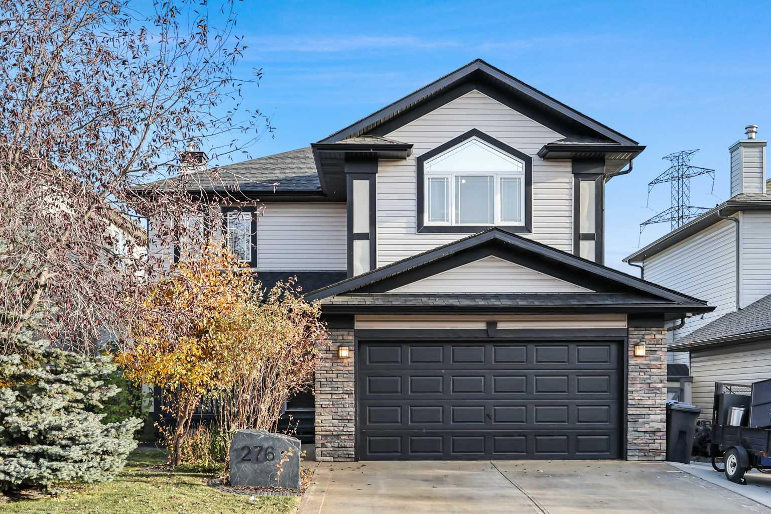 276 Oakmere Close, Chestermere, AB T1X 1L2