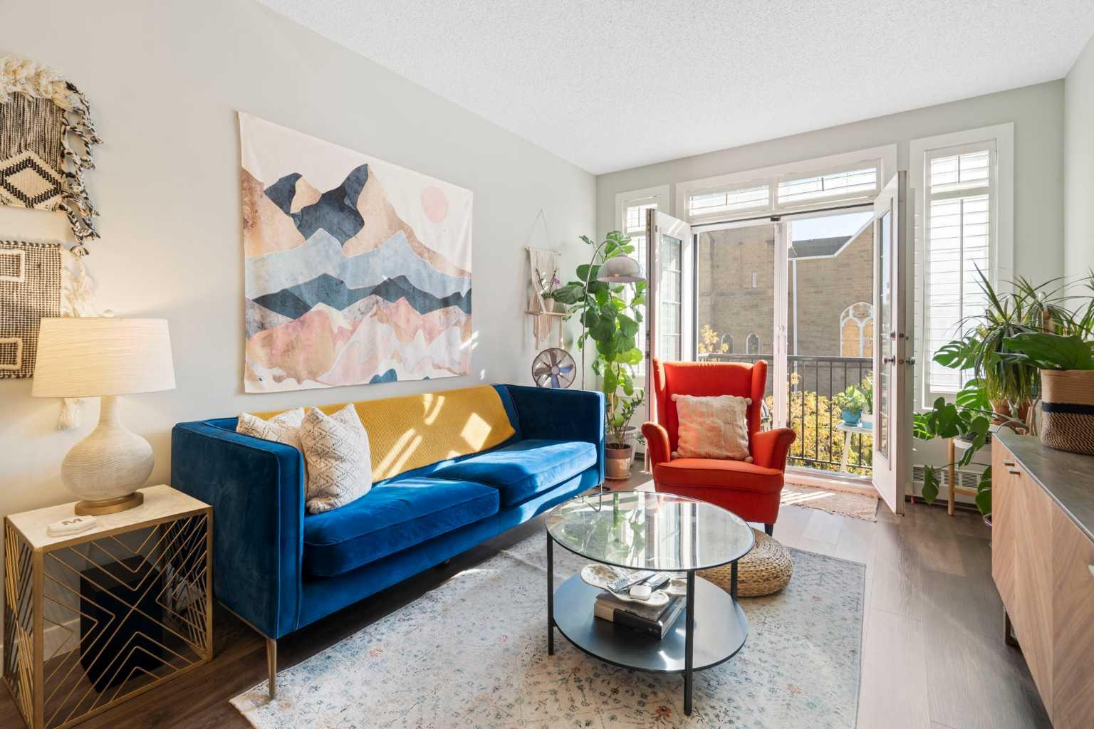 1000 15 Avenue Sw Unit 303, Calgary, AB T2R 0S6