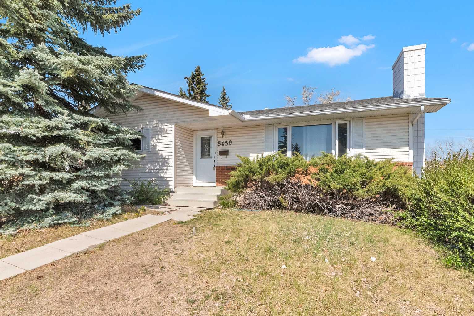 5439 Dalrymple Cres NW, Calgary, AB T3A 1R4