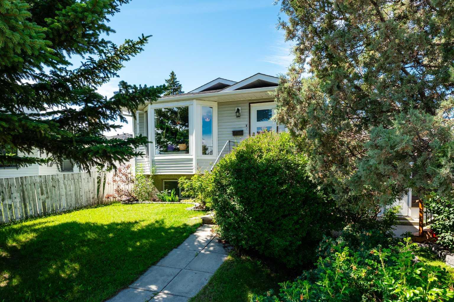 70 Street Nw Unit 4635, Calgary, AB T3B 2K7