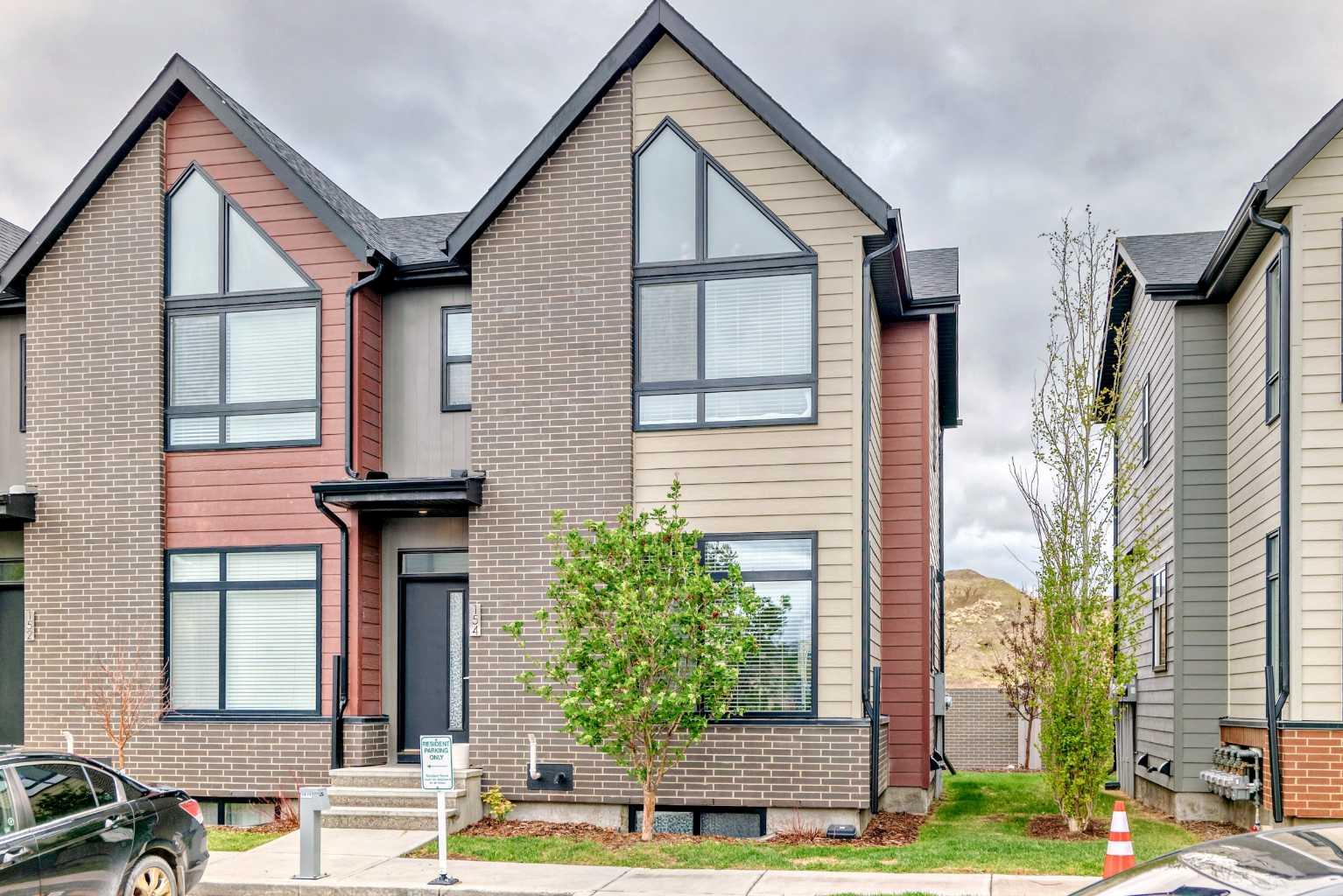 154 Sage Meadows Gdns NW, Calgary, AB T3P 1K2