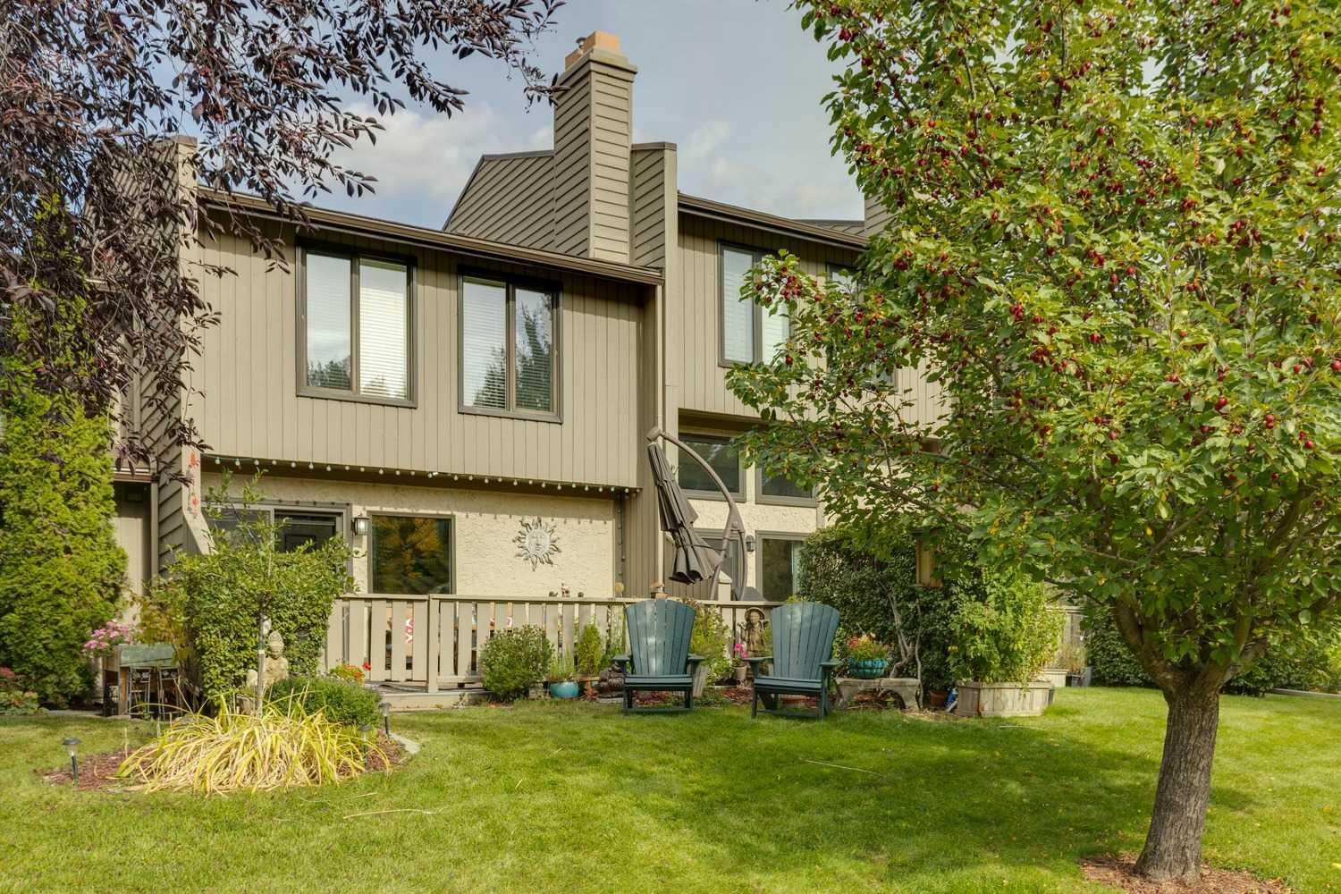 3841 Point Mckay Rd NW, Calgary, AB T3B 4V7