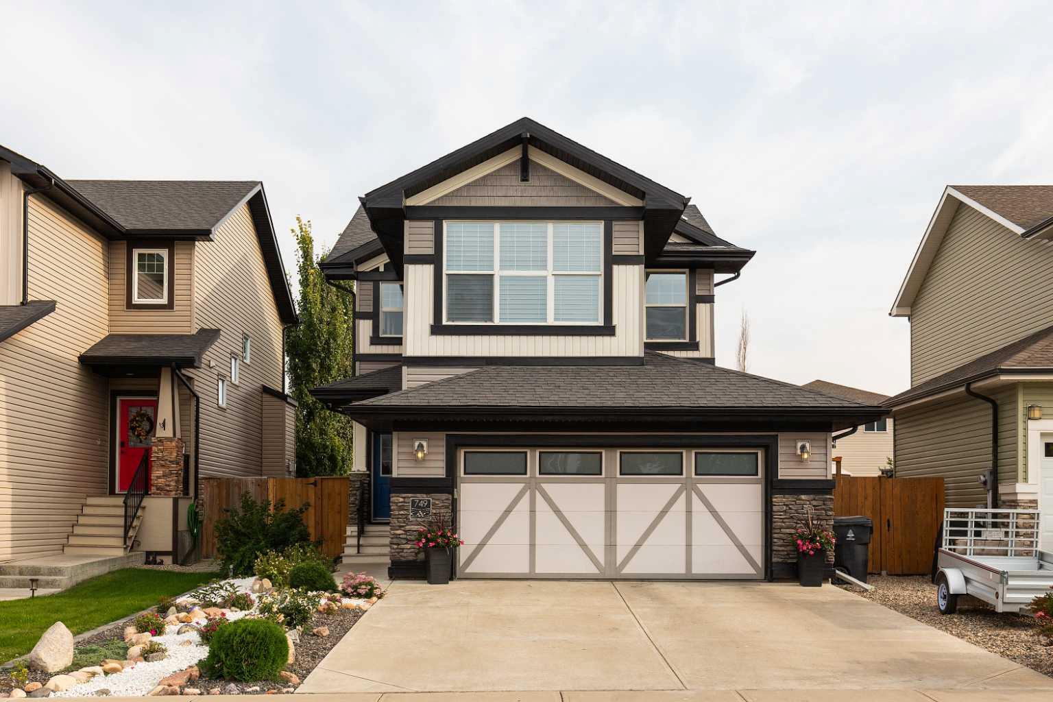 749 Twinriver Loop W, Lethbridge, AB T1J 5B5