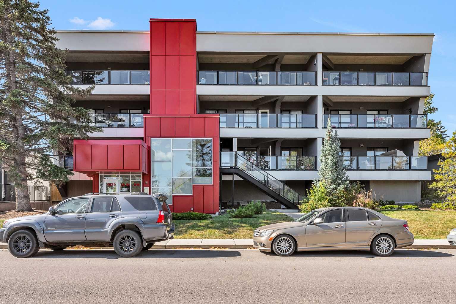 1629 38 Street Sw Unit 206, Calgary, AB T3C 1T8