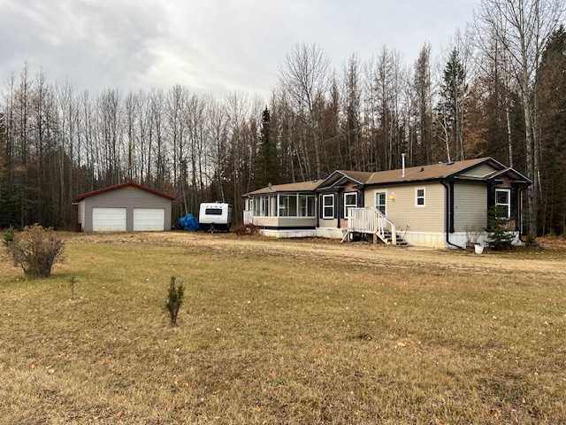 40 Railway Ave, Blue Ridge, AB T0E 0B0