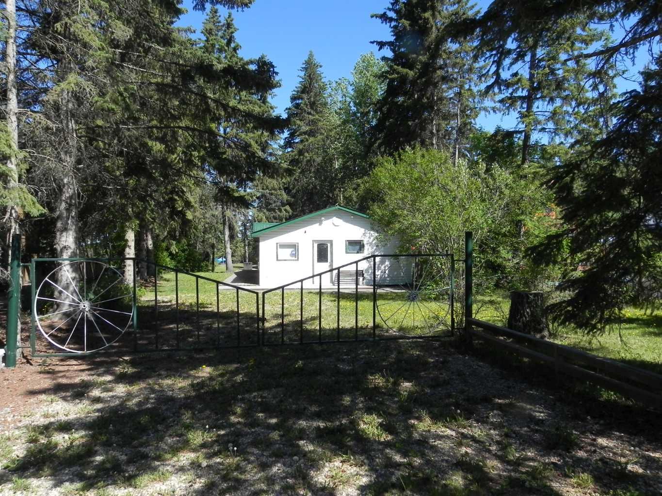 97 Premier Ave, Gull Lake, AB T0C 0J0