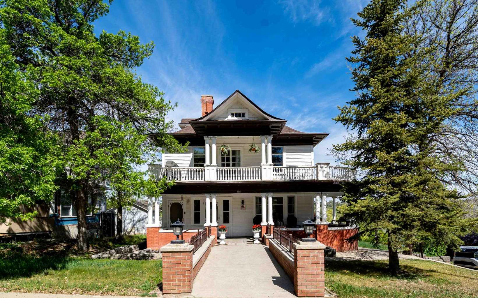 3 Street Se Unit 106, Medicine Hat, AB T1A 0G2