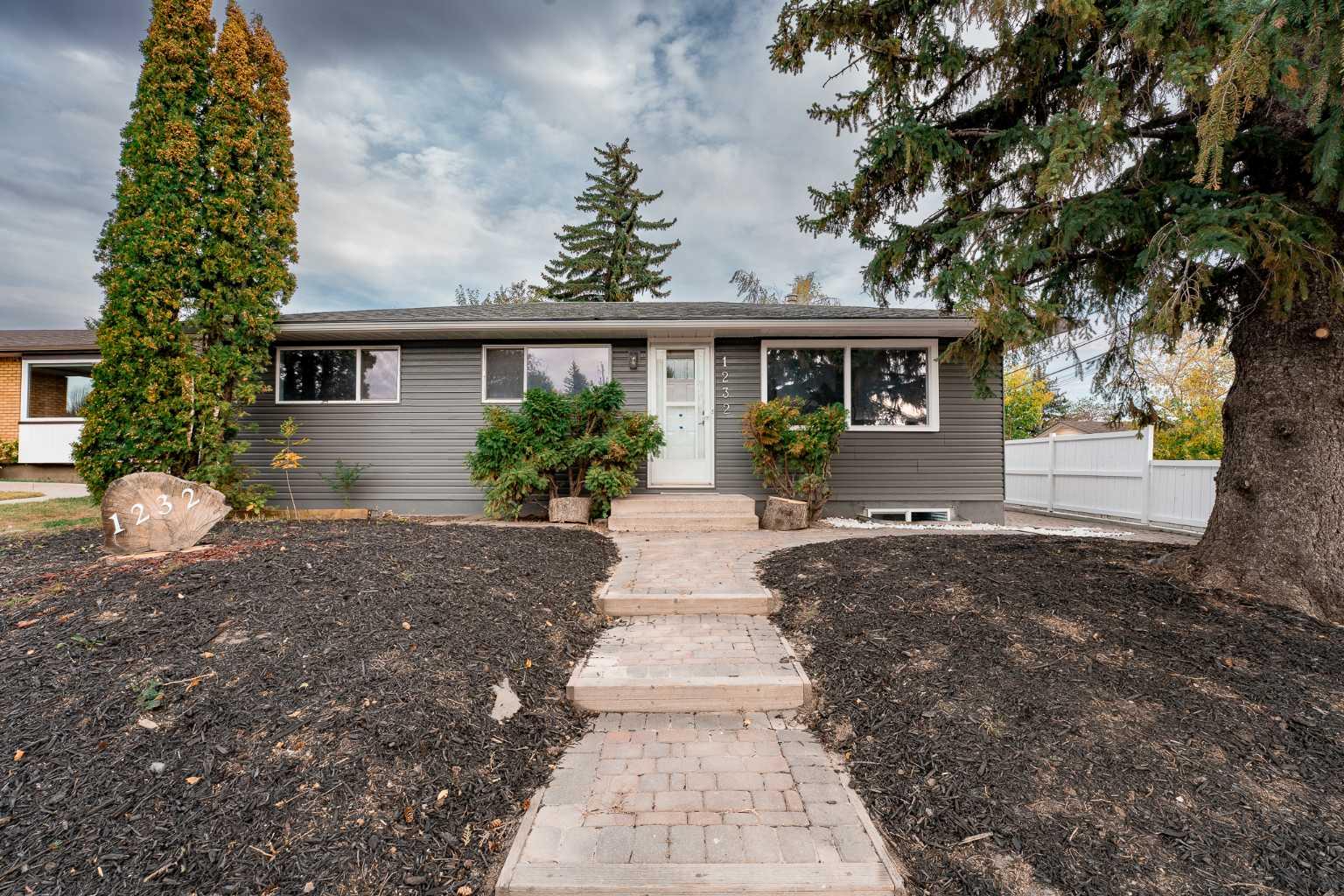 32 Street Se Unit 1232, Calgary, AB T2A 0Z4