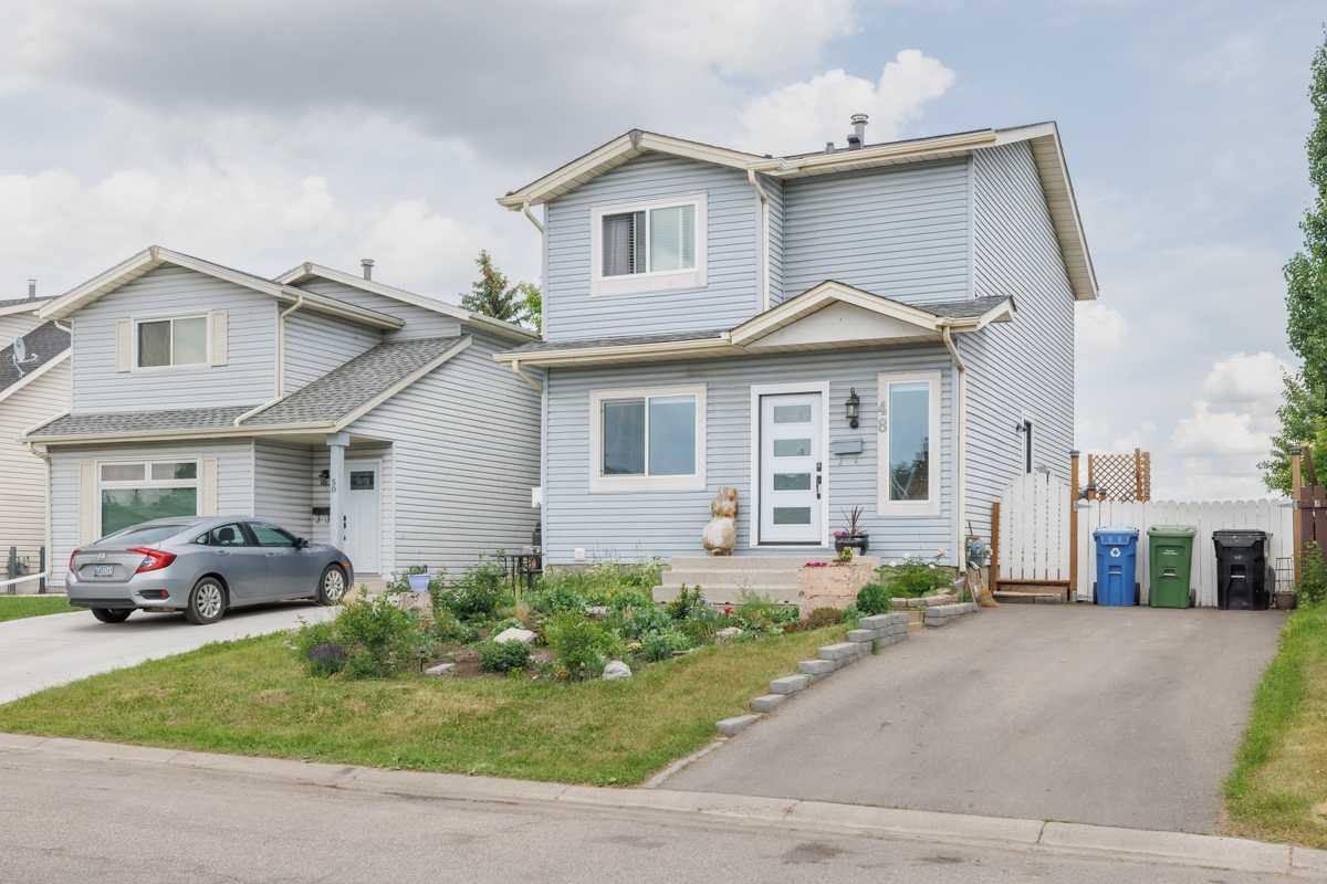 48 Aberdare Way NE, Calgary, AB T2A 6V5