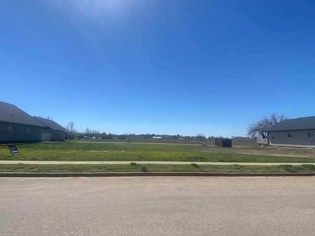 113 Upland Blvd W, Brooks, AB T1R 1C5
