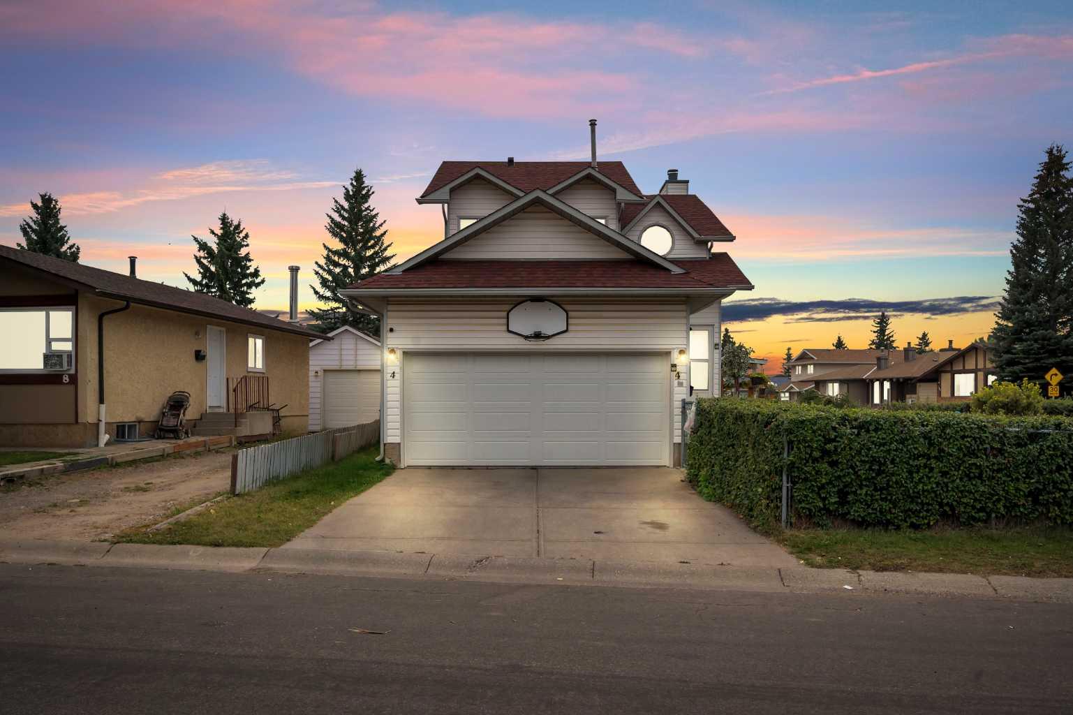 4 Fallingworth Bay NE, Calgary, AB T3J 1G3