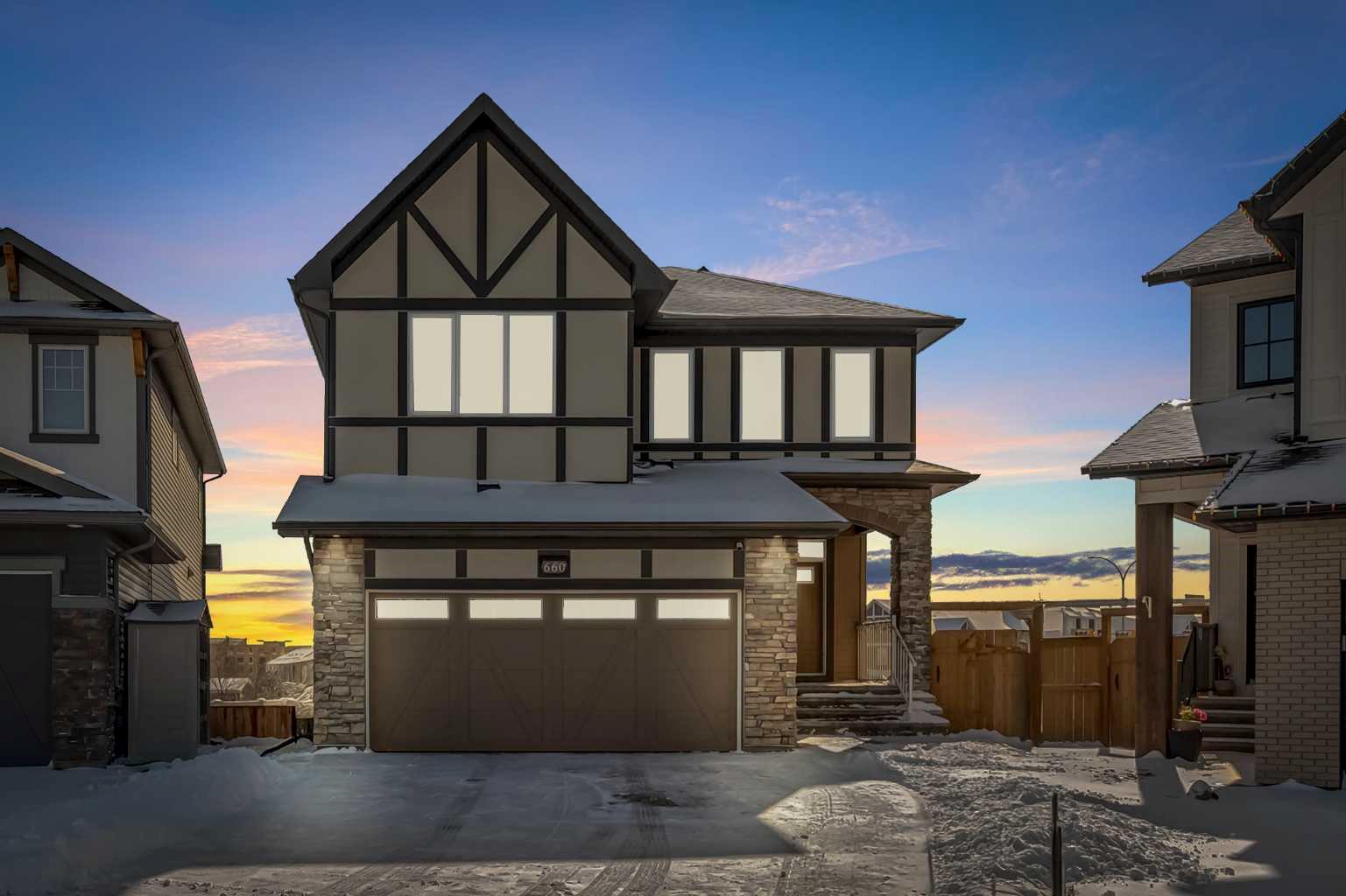 660 Reynolds Cres SW, Airdrie, AB T4B 5G1