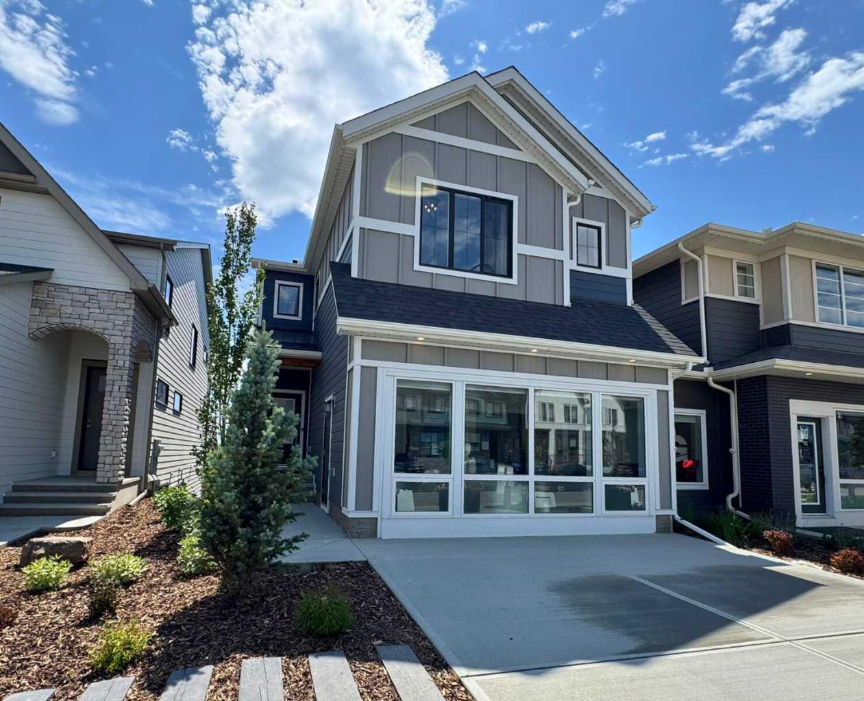 719 Buffaloberry Mnr SE, Calgary, AB T3M 4A4