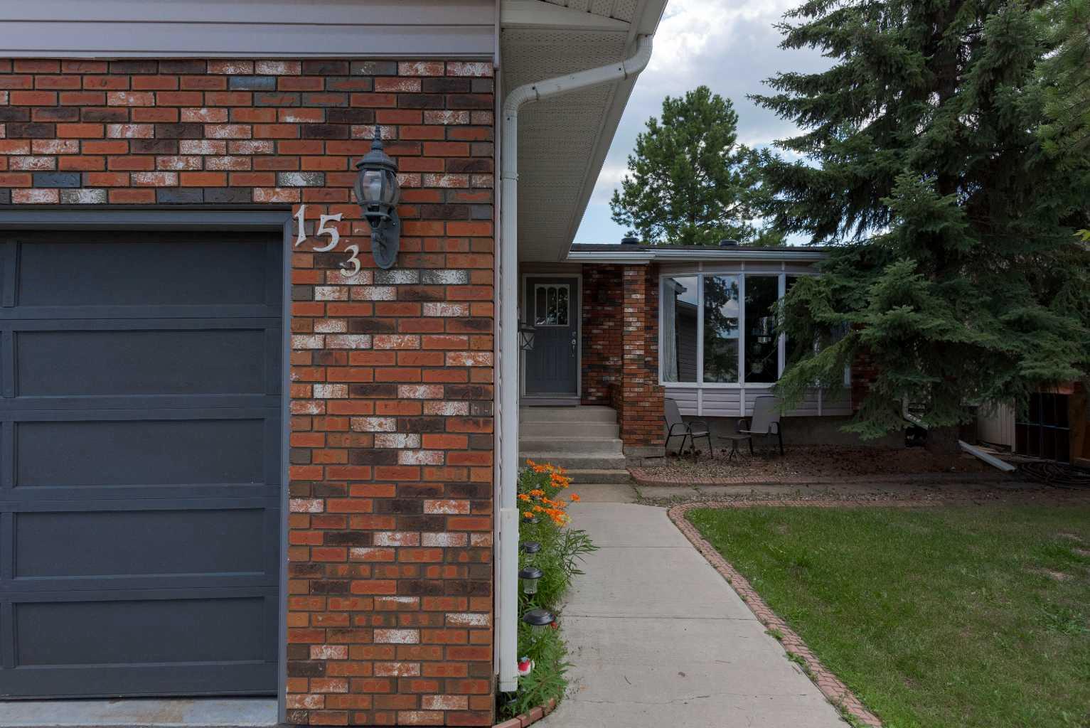 153 Parmenter Cres, Fort Mcmurray, AB T9K 1L7