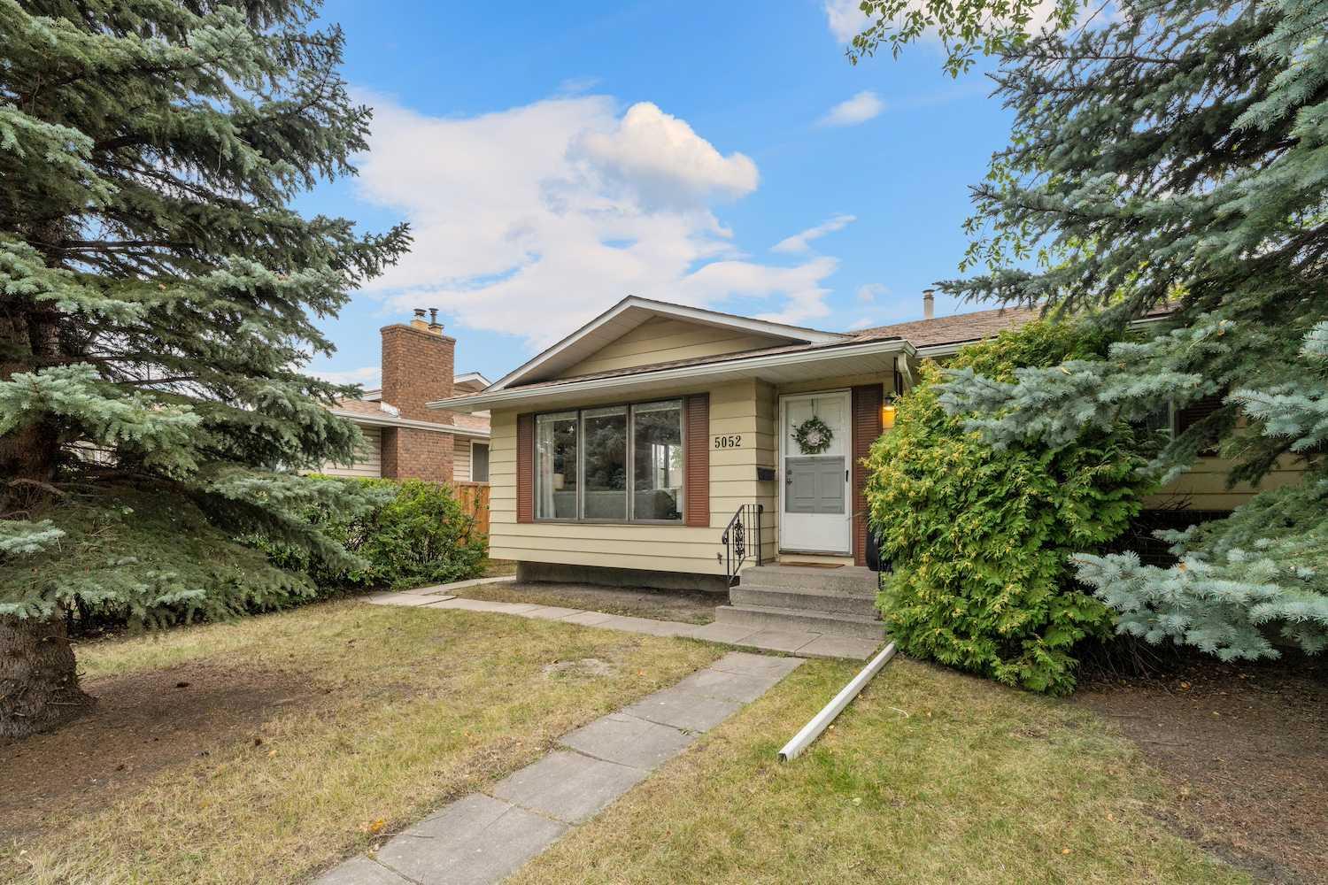 5052 Whitestone Way NE, Calgary, AB T1Y 1T1