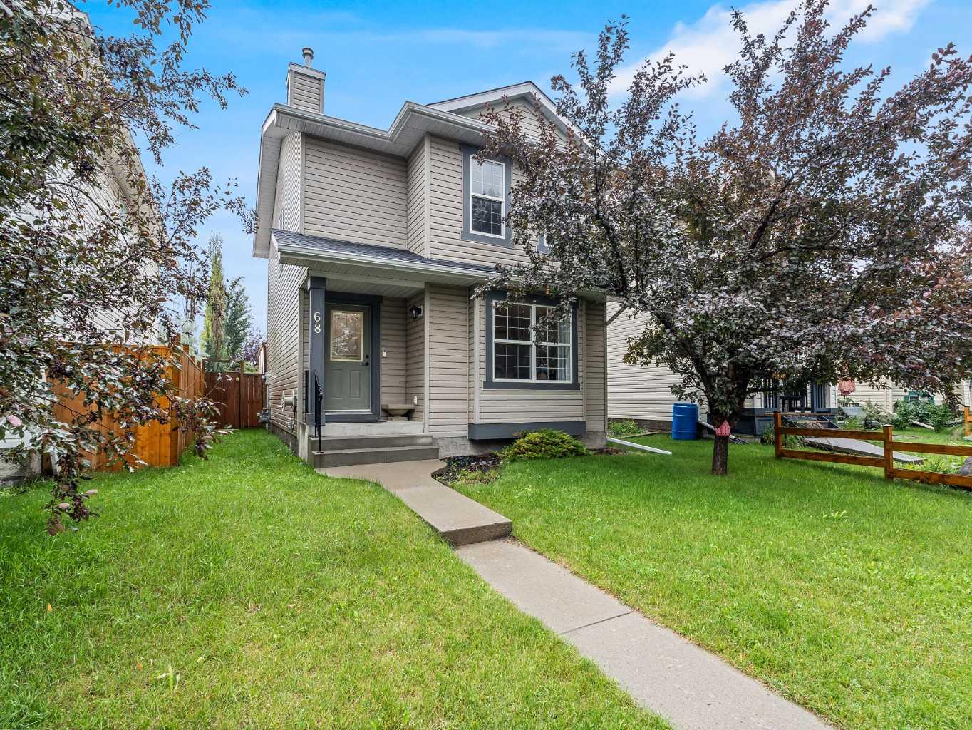 68 Bridleridge Gdns SW, Calgary, AB T2Y 4C9