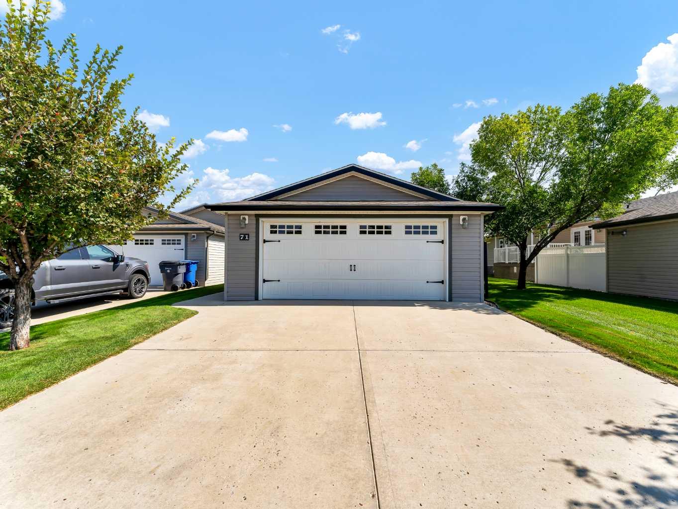 71 Timothy Way SE, Medicine Hat, AB T1B 0M7