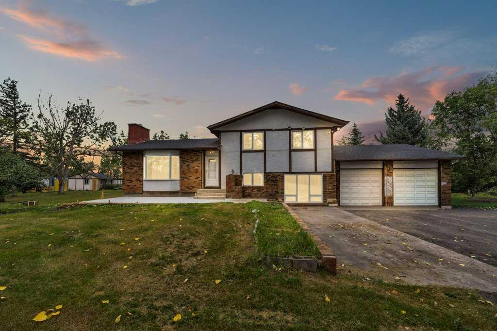 40 Pleasant Range Pl, Rural Rocky View County, AB T2H 1Y4