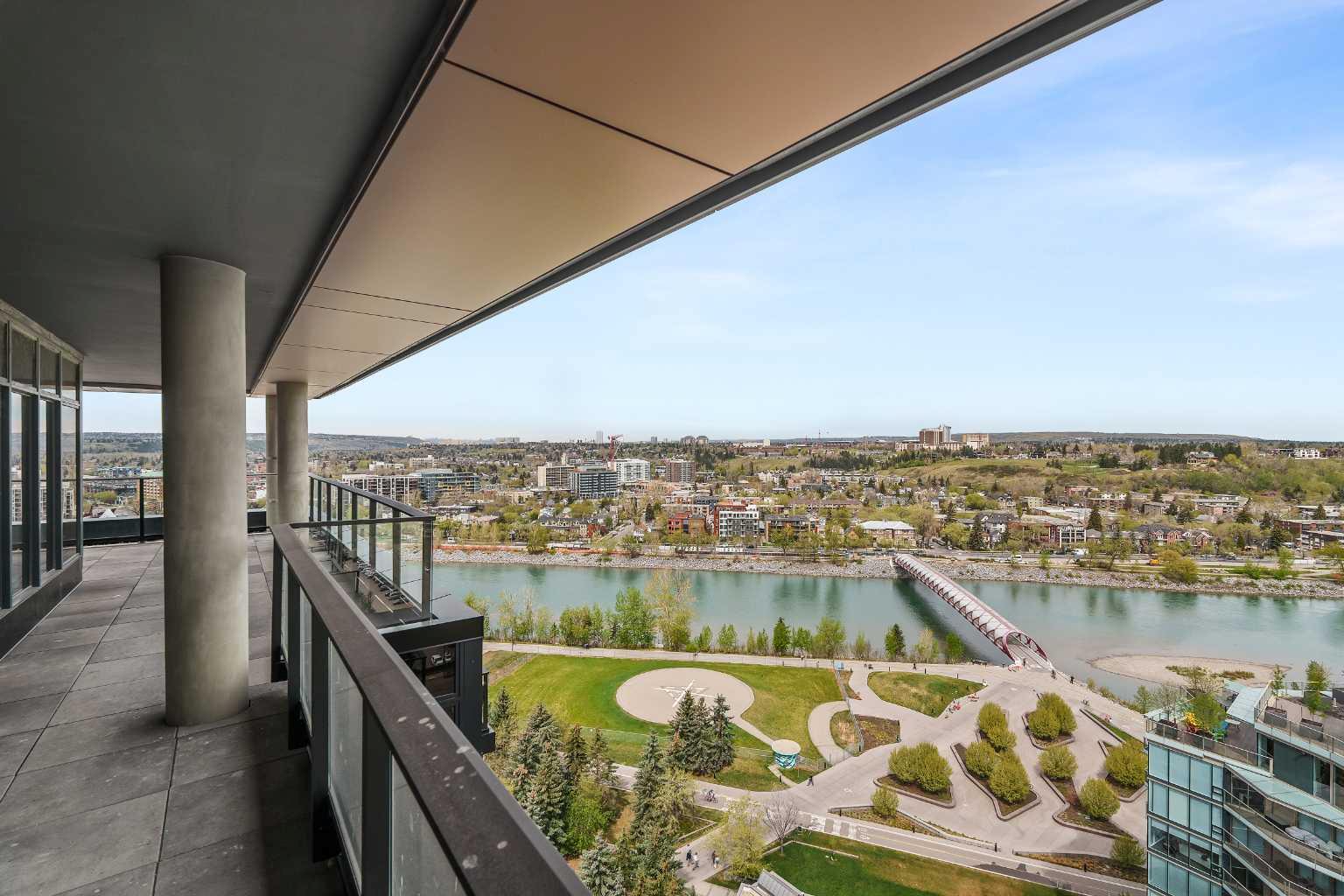 730 2 Avenue Sw Unit 1706, Calgary, AB T2P 1R8