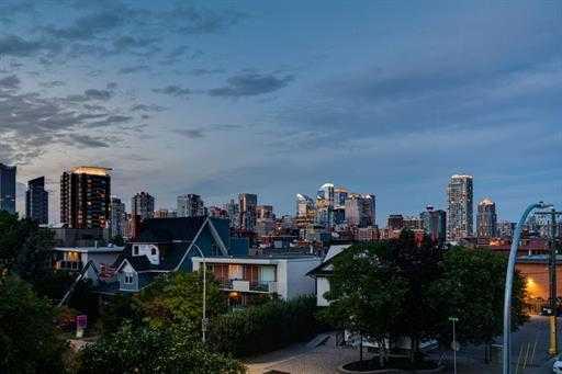 2203 14th Street Sw Unit 401, Calgary, AB T2T 3T2