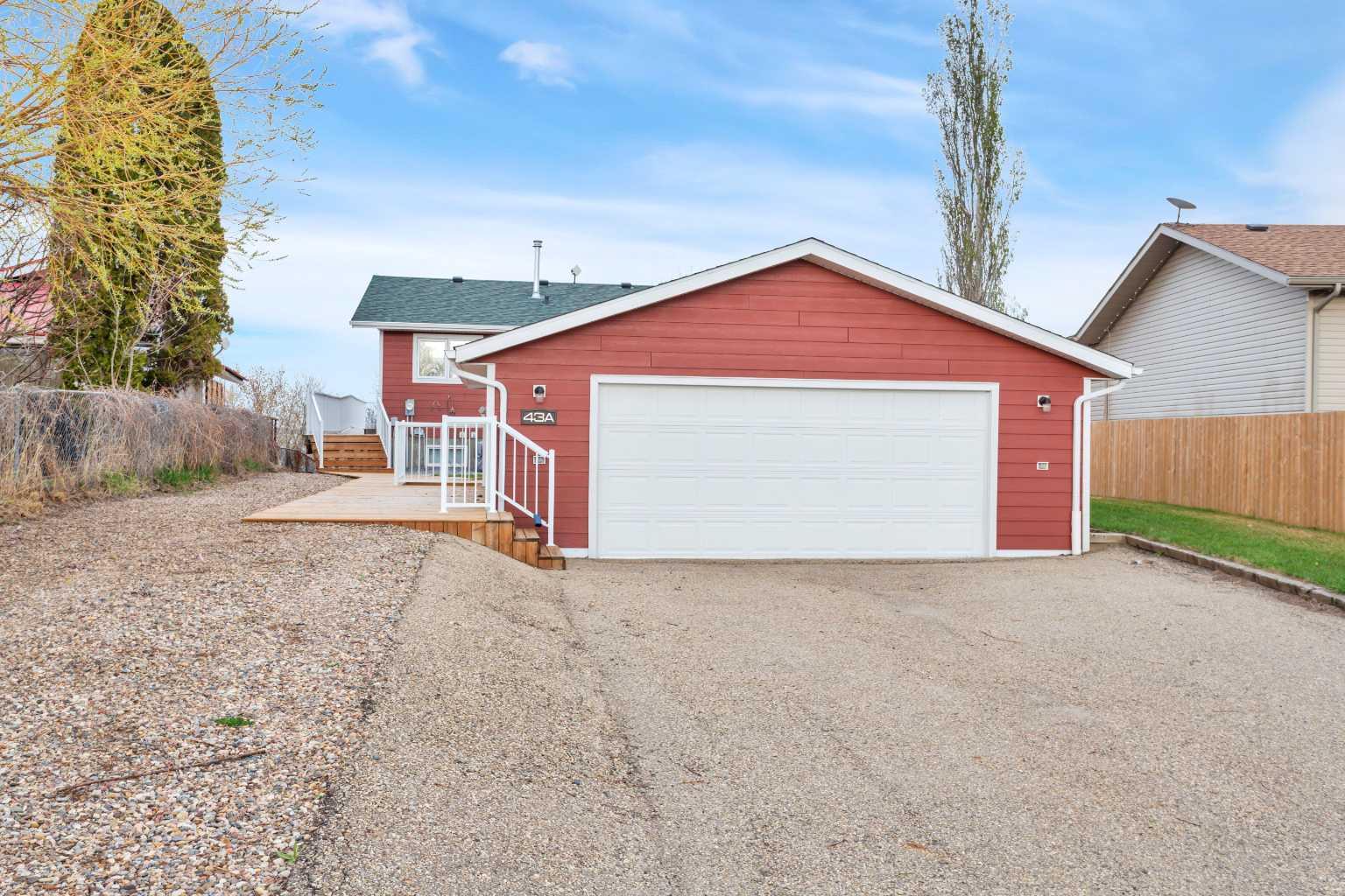 43 Sands St #a, Rochon Sands, AB T0C 3B0