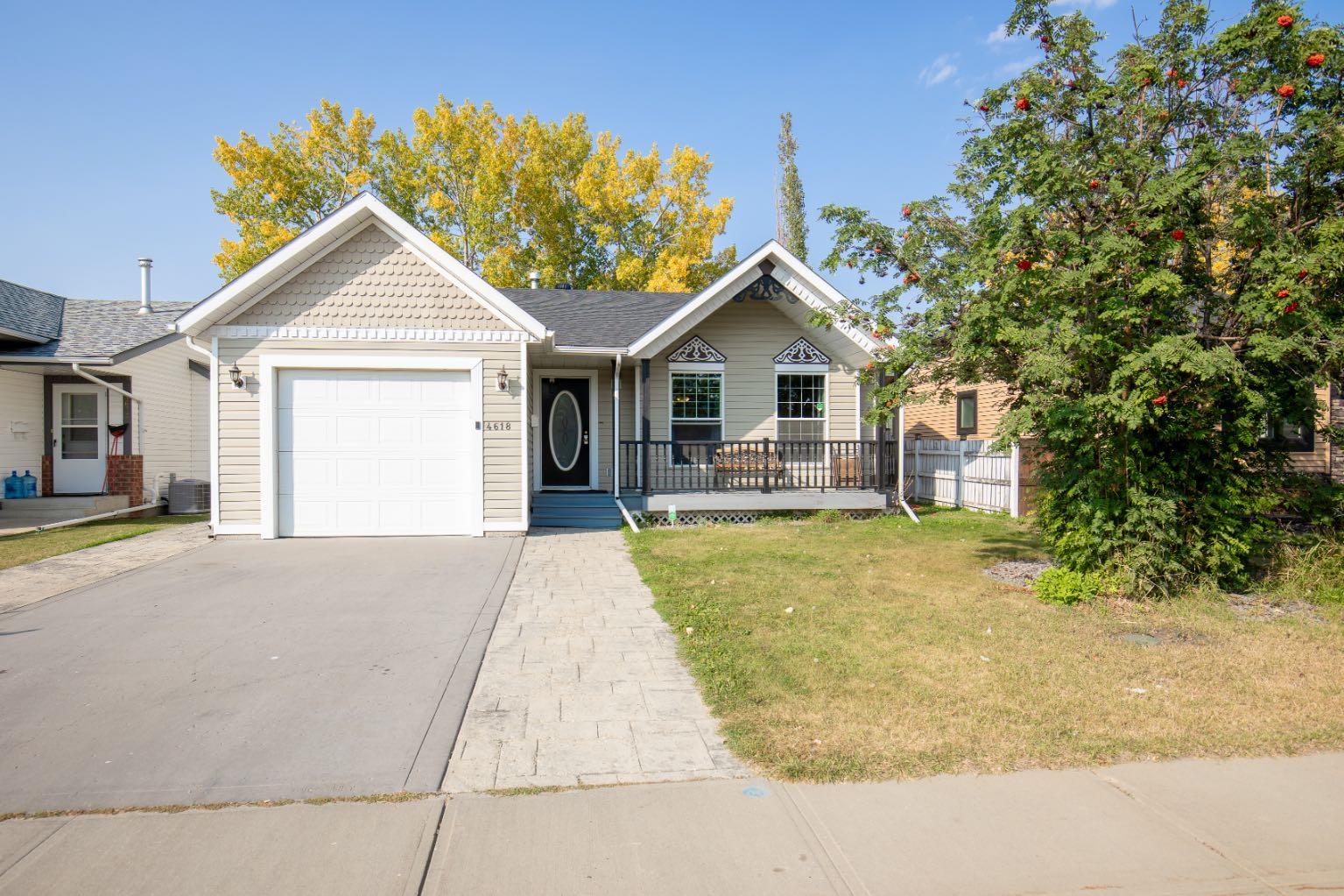 55 Avenue Unit 4618, Lacombe, AB T4L 1T7