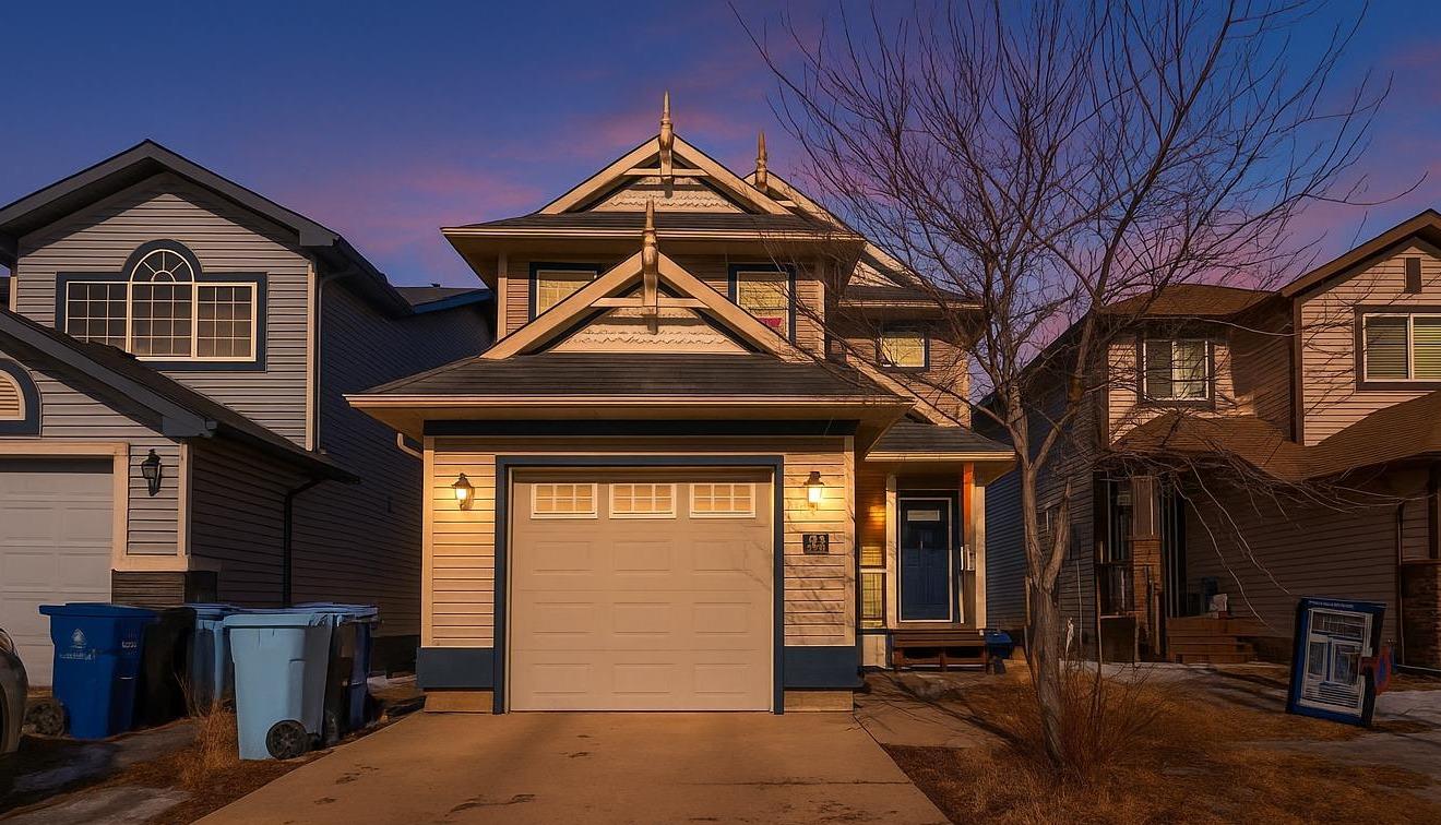 334 Grosbeak Way, Fort Mcmurray, AB T9K 0L8