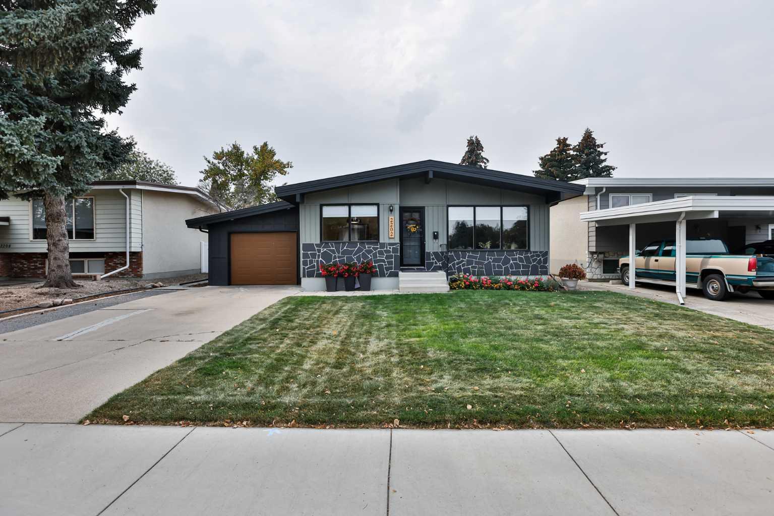 36 Street S Unit 2202, Lethbridge, AB T1K 3T6