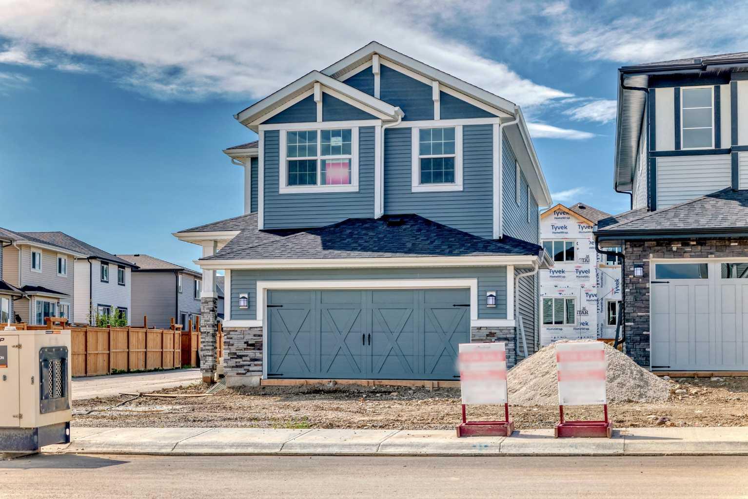 2 Appaloosa Way, Cochrane, AB T4C 3L9