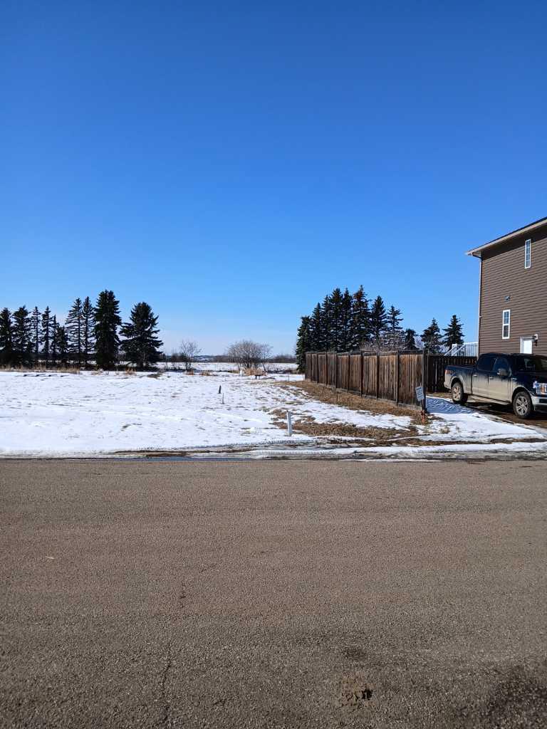 10209 92 Avenue Unit 112, Lac La Biche, AB T0A 2C0