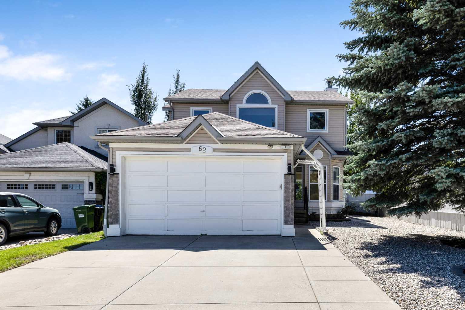 62 Somerset Close SW, Calgary, AB T2Y 3C5