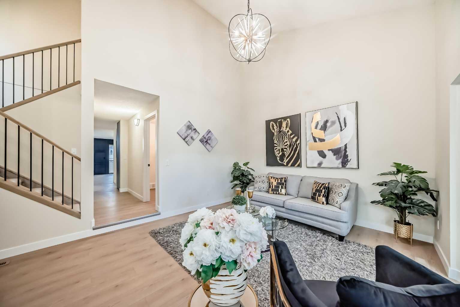 311 Shawnessy Dr SW, Calgary, AB T2Y 1J2
