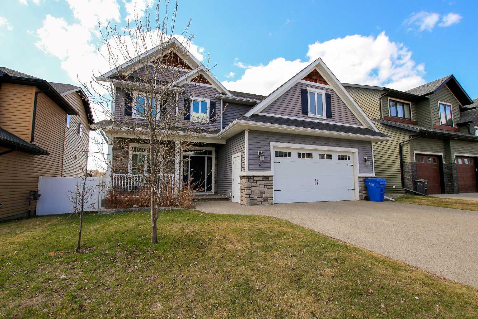 6 Grove Close, Red Deer, AB T4P 0P4