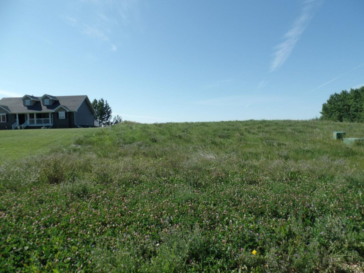8 Islandview Rd, Lac La Biche, AB T0A 2C1