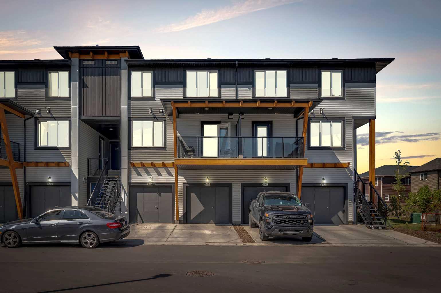 10060 46 Street Ne Unit 208, Calgary, AB T3J 2H8