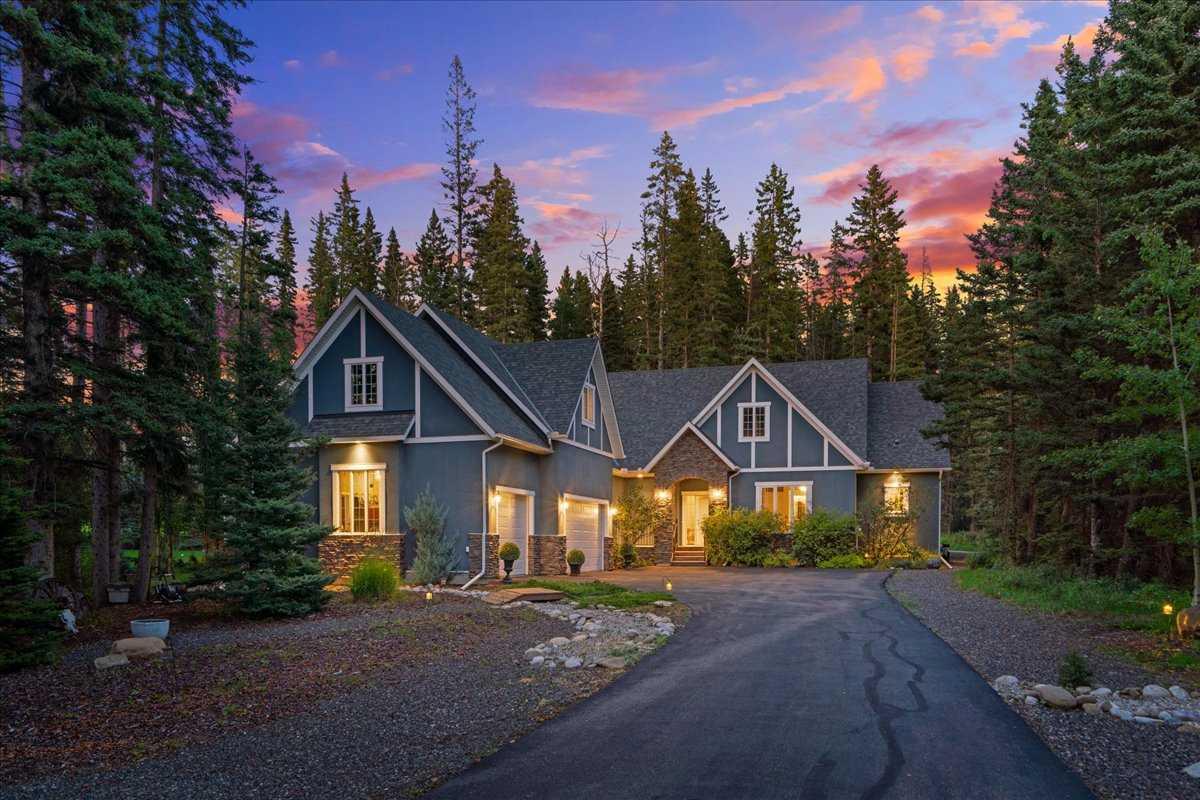 314 Hawks Nest Holw, Priddis Greens, AB T0L 1W0