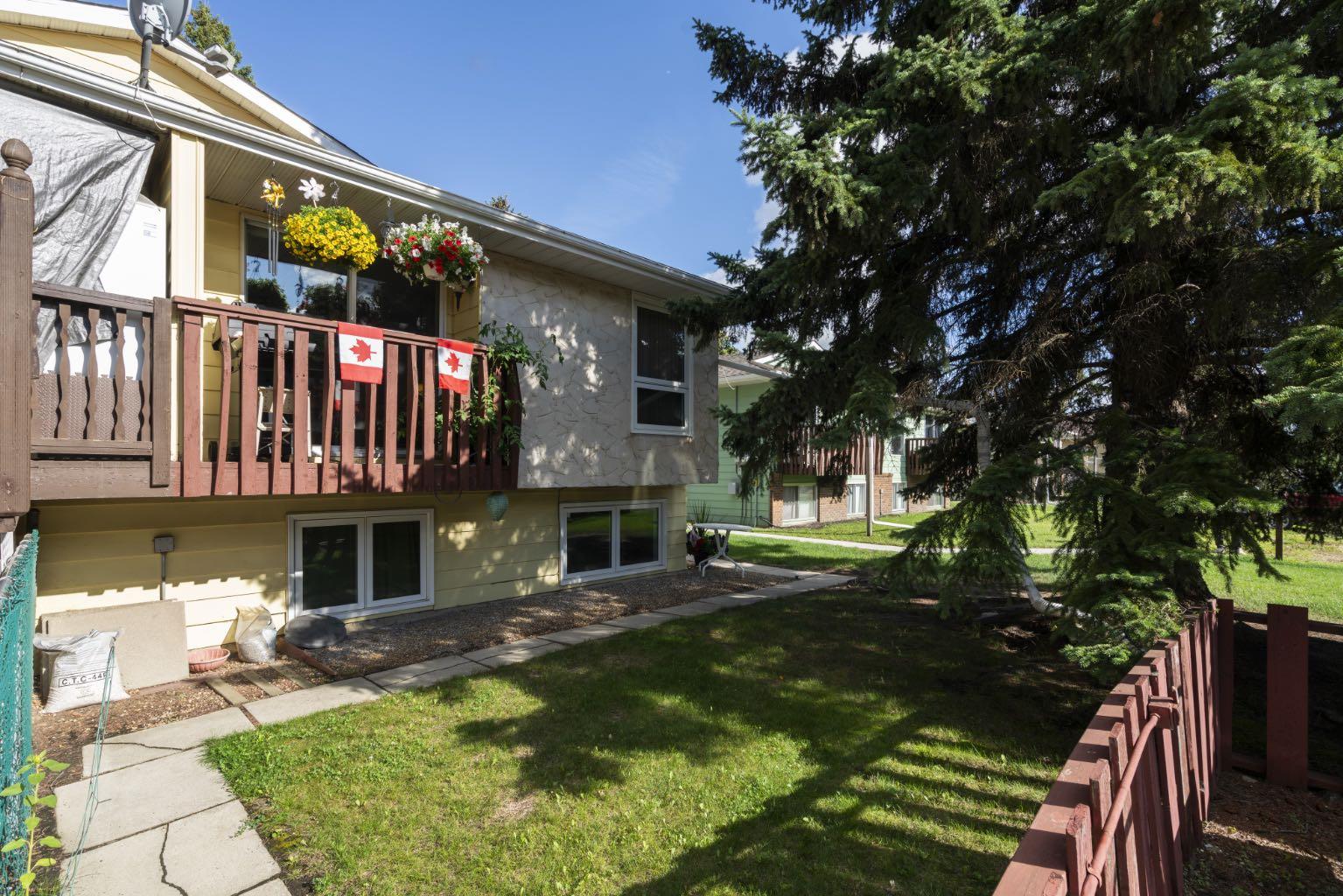 4118 60 Street Unit 2, Camrose, AB T4V 3G7