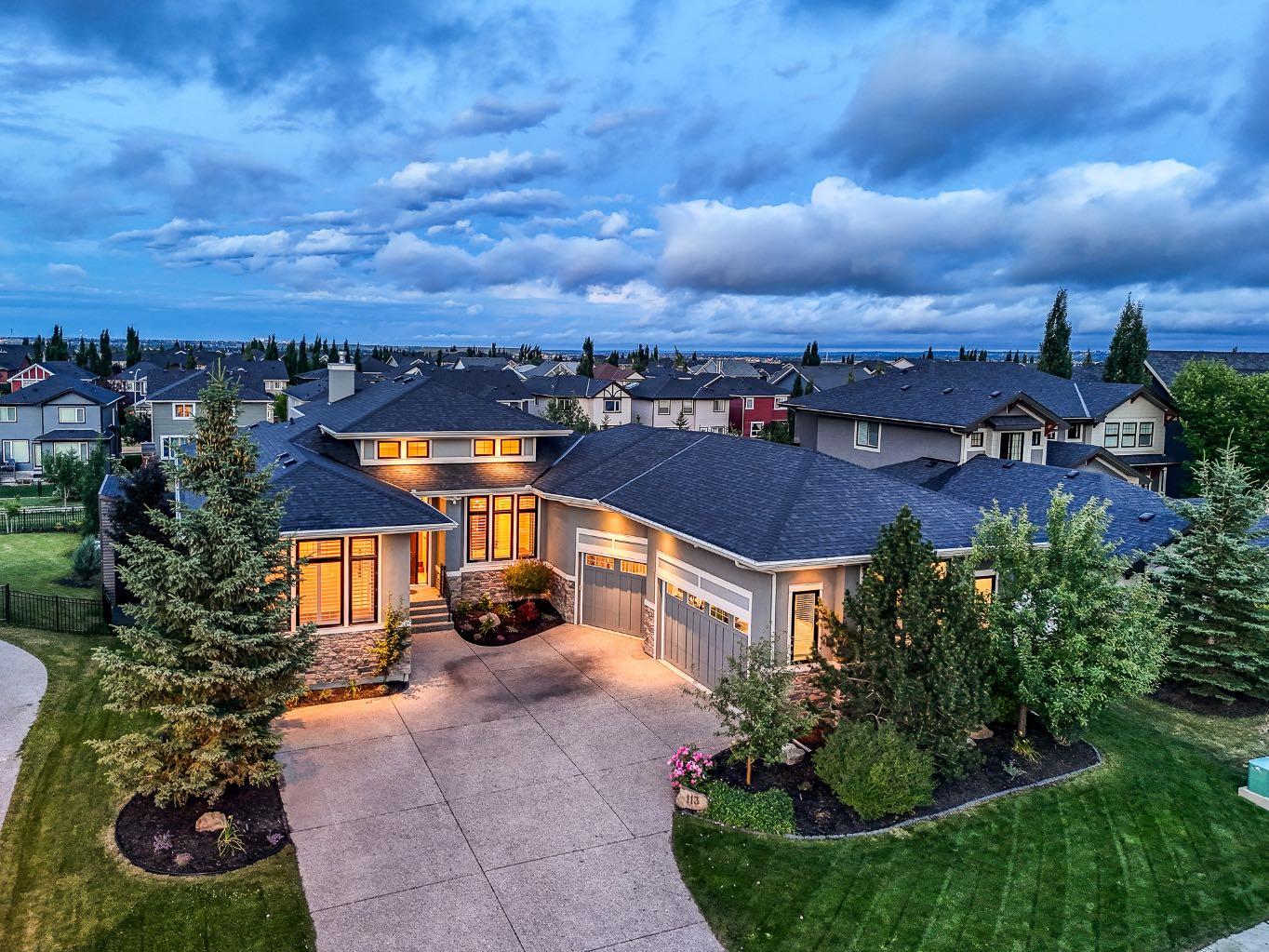113 Silverado Crest Lndg SW, Calgary, AB T2X 0N9
