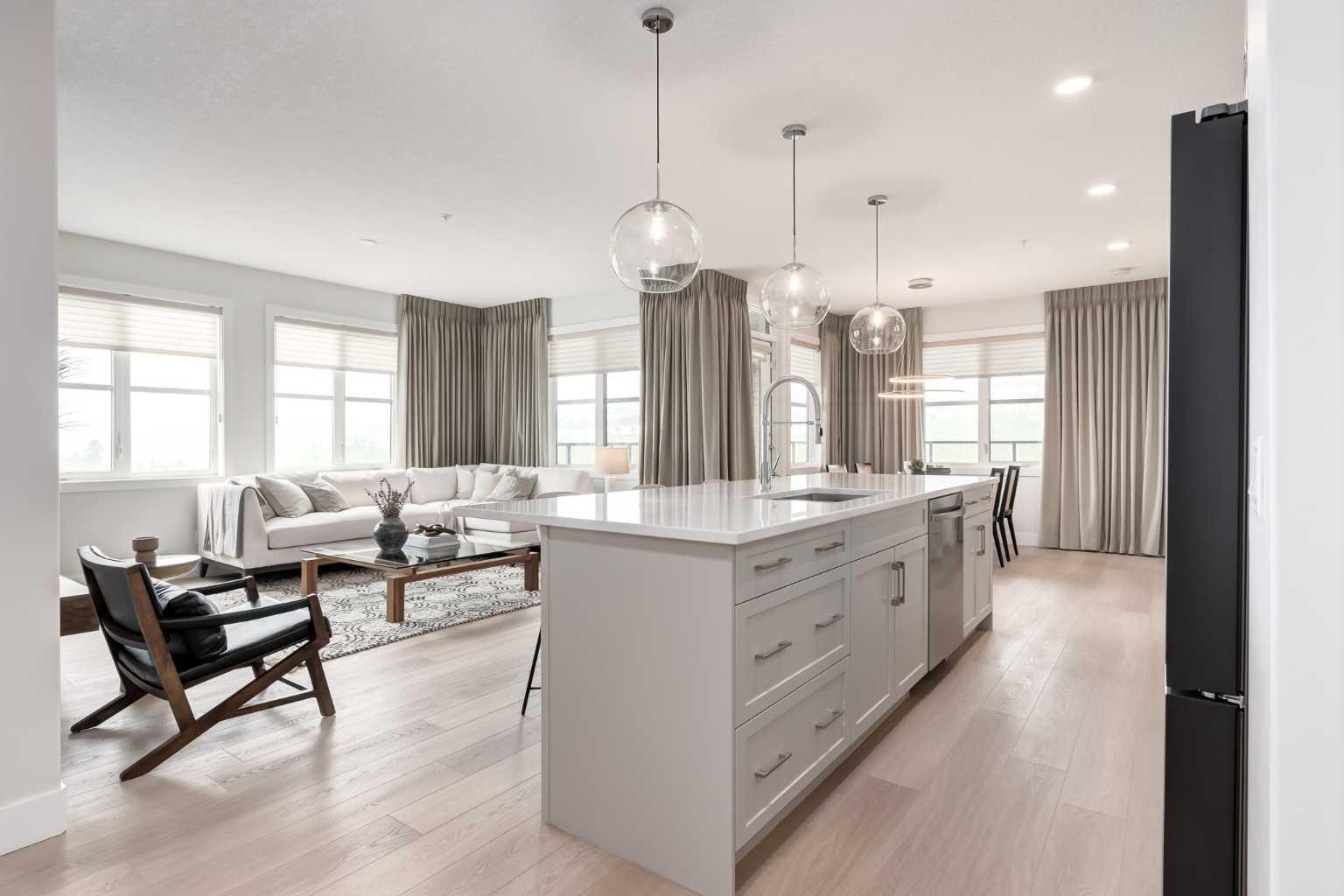 2117 81 Street Sw Unit 2103, Calgary, AB T3H 6H5