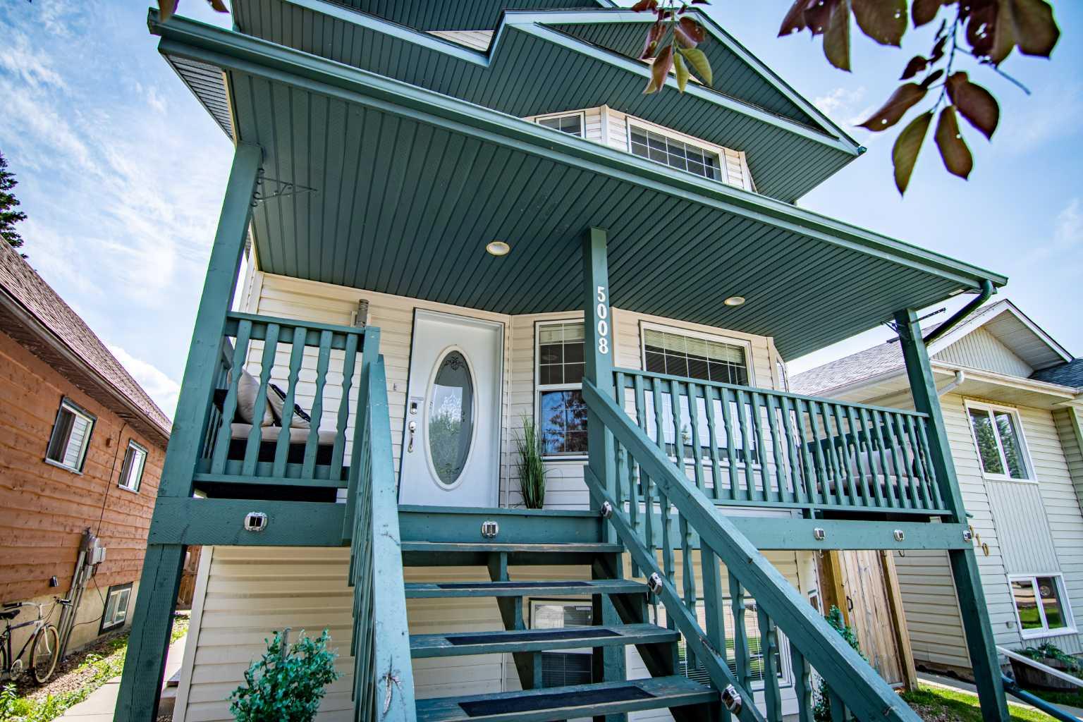 41 Street Unit 5008, Sylvan Lake, AB T4S 1B9