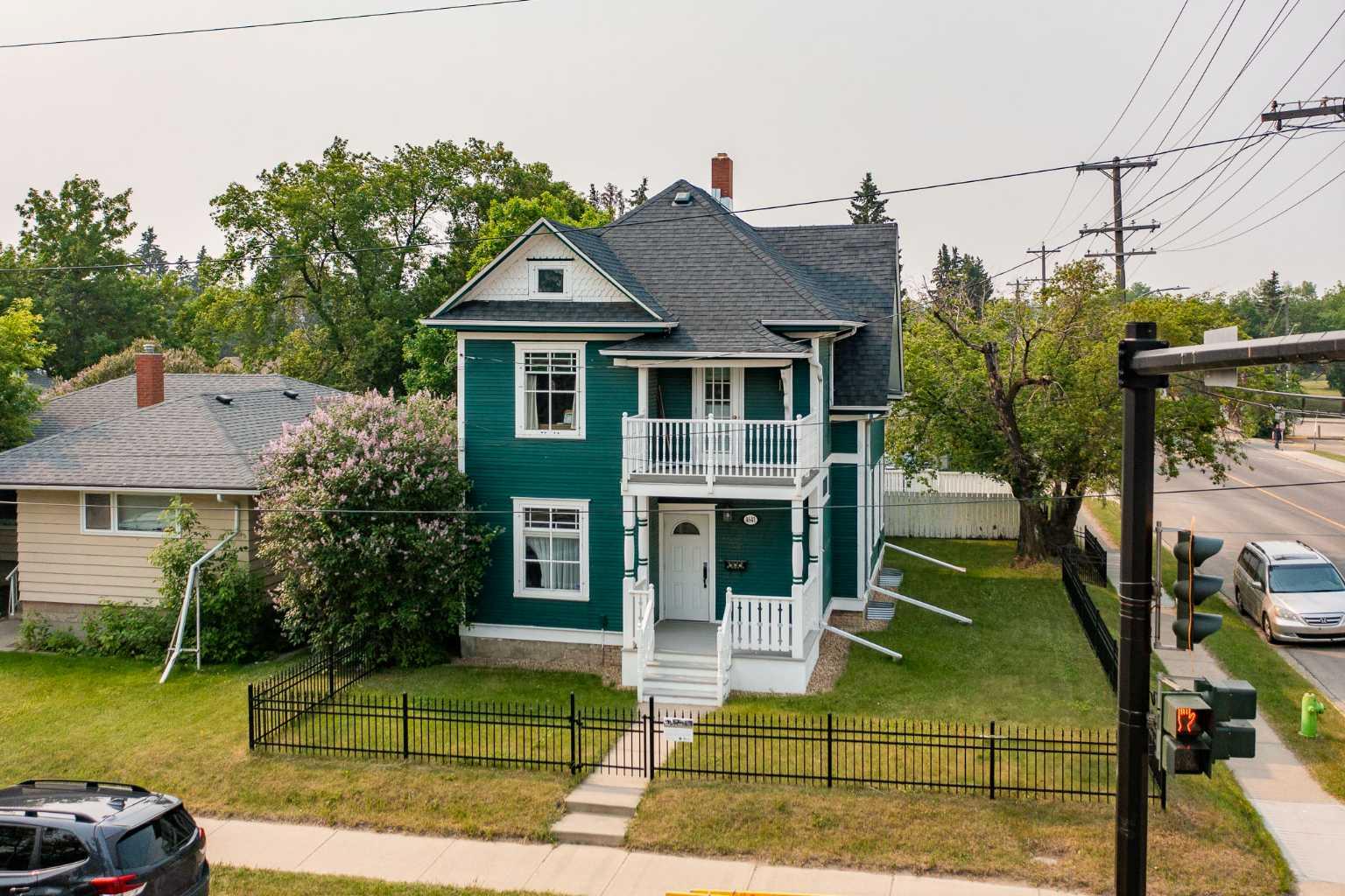 49 Street Unit 4641, Red Deer, AB T4N 1T4