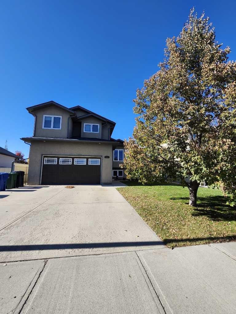 25 Street Unit 2120, Coaldale, AB T1M 1J4