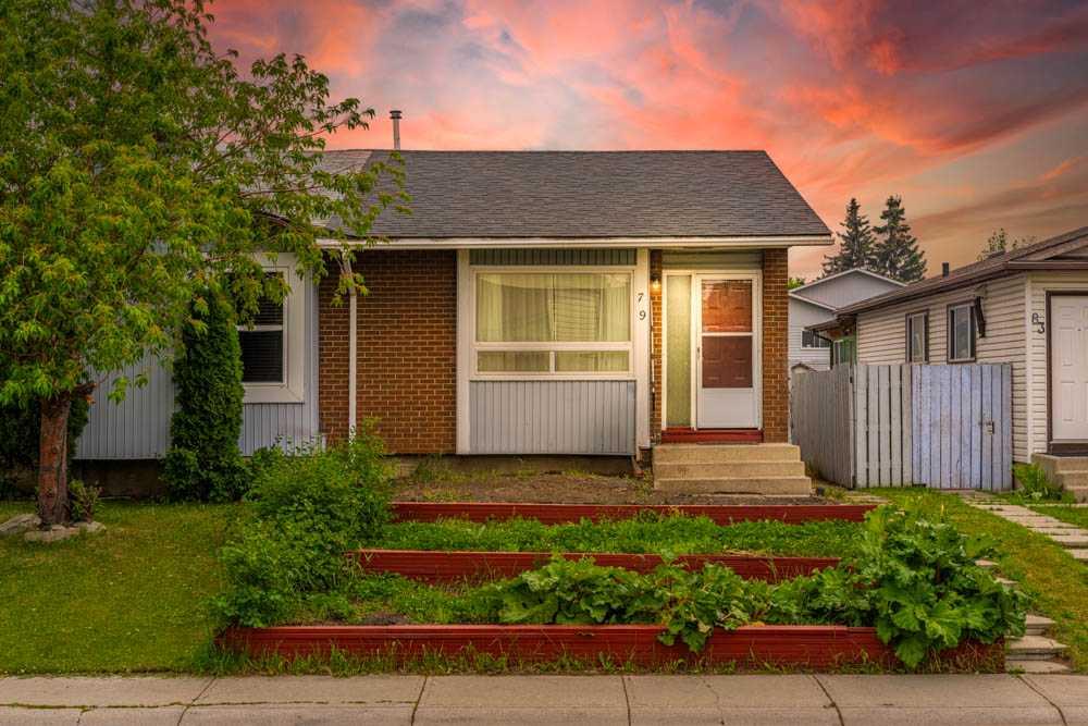 79 Whitworth Way NE, Calgary, AB T1Y 6B1