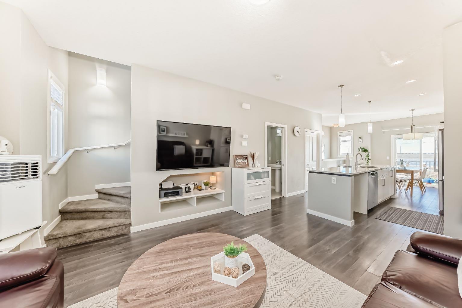 84 Copperstone Villas SE, Calgary, AB T2Z 5E3