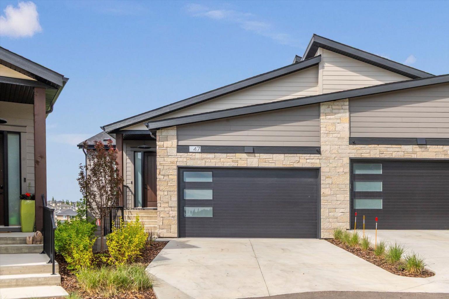47 Royal Birch Cv NW, Calgary, AB T3G 5P9