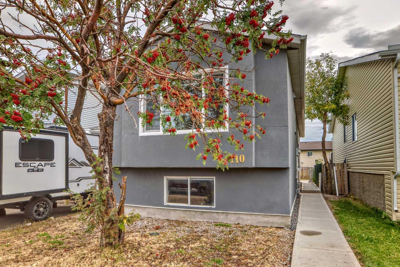 110 Falmere Way NE, Calgary, AB T3J 2Y4