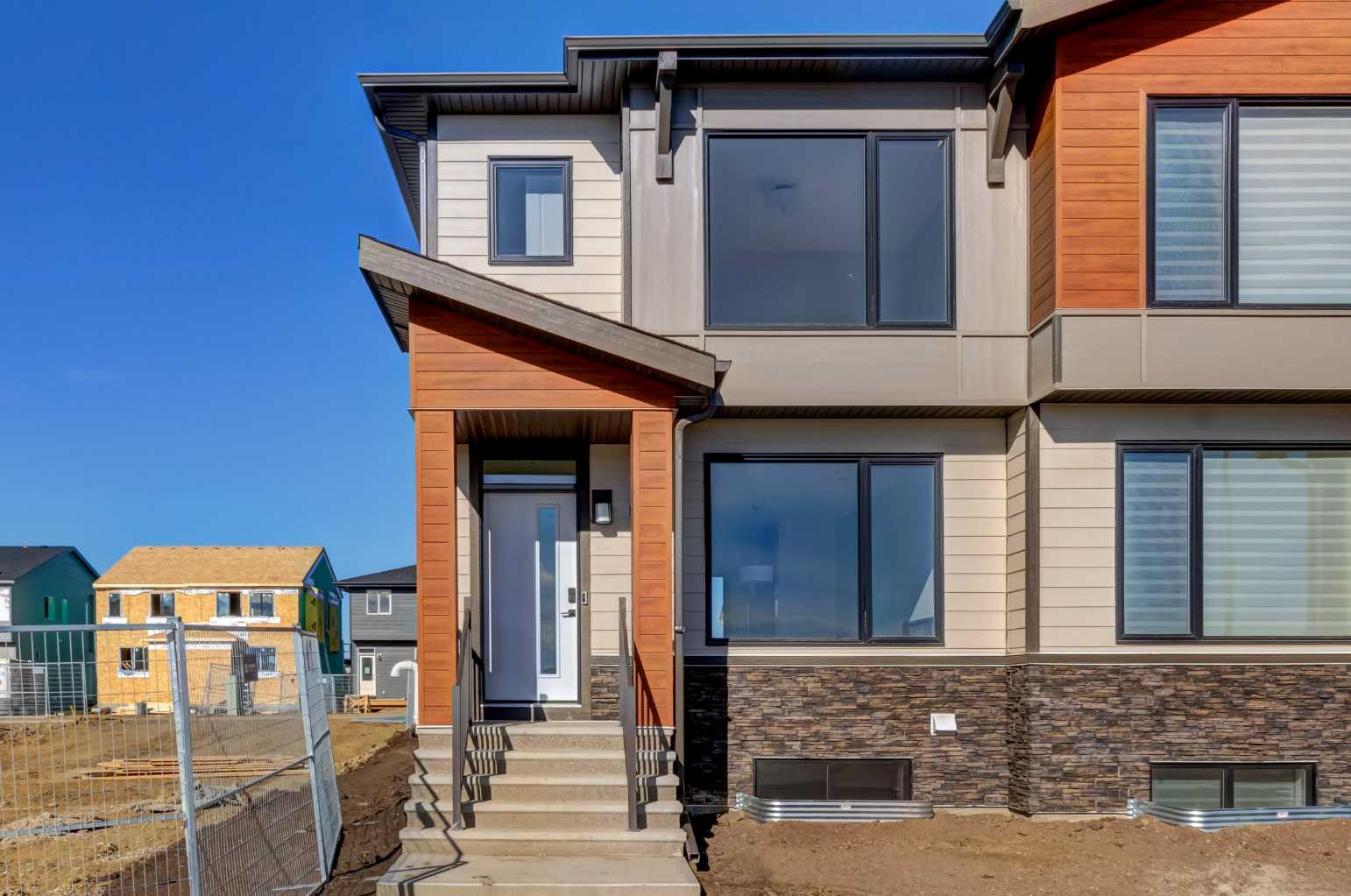 70 Setonvista Grv SE, Calgary, AB T3M 4H8